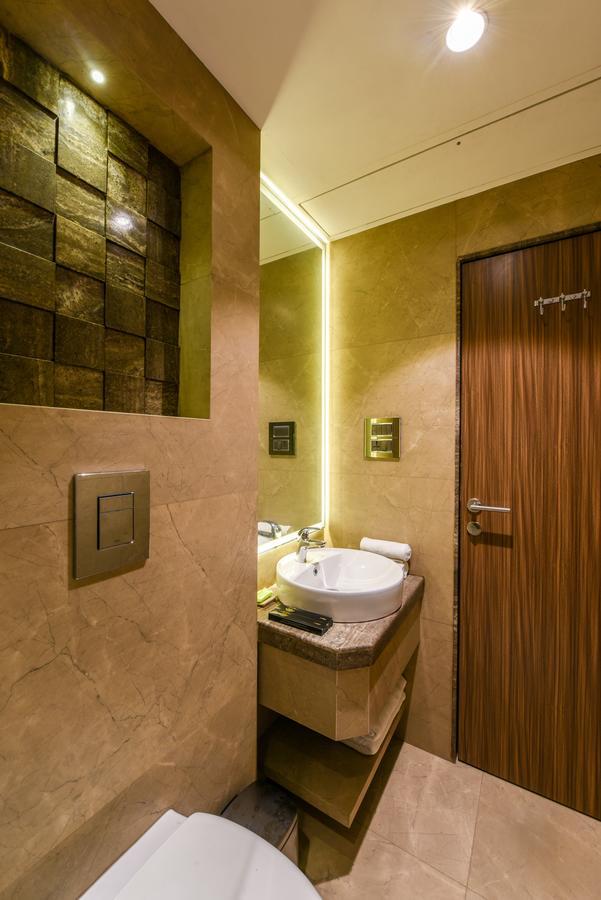 Hotel Orient Regency Mumbai Exterior photo